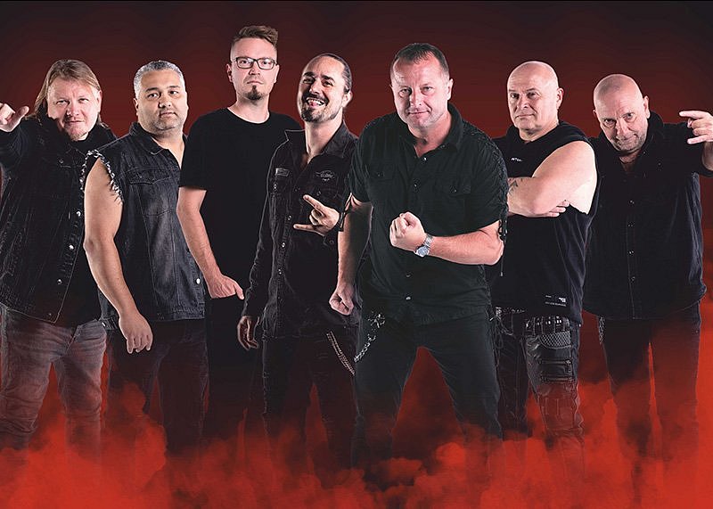 Komunál + Alžběta